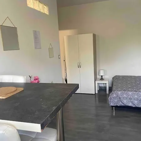 Apartament Joli Studio Proche De La Plage